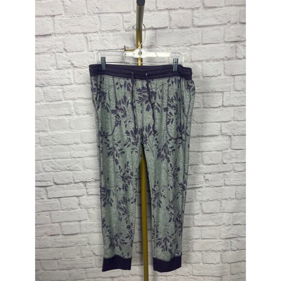 Live Love Lounge Karen Neuburger Pajama Set - Picture 6 of 8